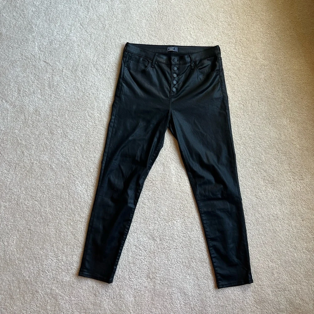 Size 14 L Abercrombie black leather look button fly jeans - Picture 2 of 4